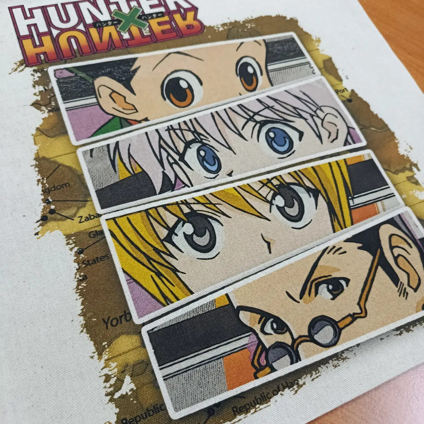 5 likes, 0 comments - totesgeek.cl el September 8, 2026: "Hoy se nos va esta hermosa #totebag de #hunterxhunter donde ap…